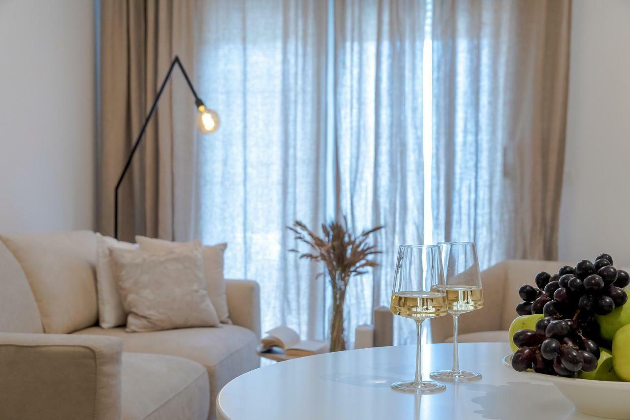 The Pleasurist - Apartment With Private Heated Pool And Terrace Split Eksteriør bilde